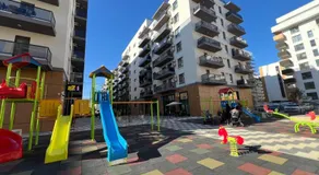 Cosy studio 200m to Subway-Pool-2xAC-Parking-PS4 - Image 5