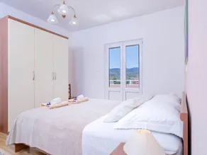 One Bedroom Luxury Apartment with Balcony and Sea View 1 - Image 2