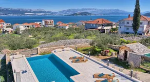 Villa Ming - pool, sea-view and peace - Image 2