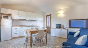 Maison de vacances 'Tanaunella Appartamento' avec ventilateurs, balcon, terrasses et vue sur la mer - Image 3