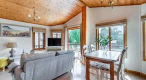 Charlesworth Lodges - Image 4