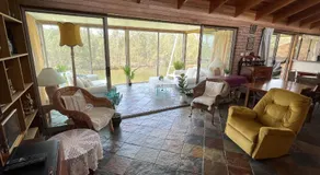 BasinWaterStays Waterfront Jetty - SHARE Home - Brm2 QueenBed room - Shared Bathroom - see Profile & Photos - Image 5