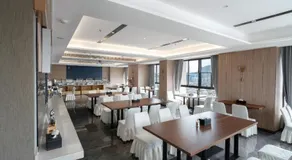 艺龙玺程国际酒店桂林临桂区政府店 - Image 3
