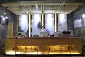 Crown Seminal Hotel - Image 4
