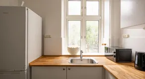 Amazing Apartment in Urban Neighborhood - Image 4
