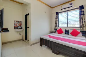 OYO 71273 Hotel Shreejay Nx - Image 3