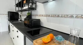 KEY HOUSE - Image 4
