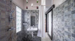 JOLA HOUSE Trendy&Cozy Studio Apart in Sanur Bali,No 2 - Image 2