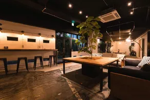 Tokyo Guest House Ouji Music Lounge - Image 2