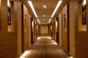 Hotel Landmark - Image 3