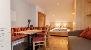 Chalet EDELWEISS - Private Wellness with Whirlpool & Sauna - Image 2