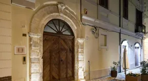 La Corte Rental Room - Image 5