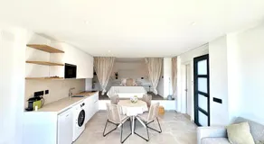 Pandi's Place - Image 2