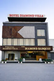Hotel Diamond Villa & Banquet - Image 1