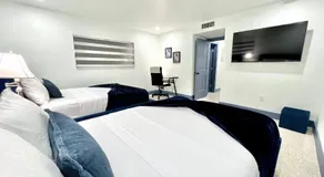 Renovated Grand Villa Paradise Amazing pool, BBQ & Ping Pong - Image 2