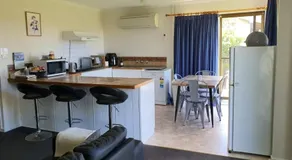 Cobden Crest Cottages - Image 2