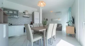 Milena Suite Apartments - Image 4
