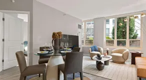 The Bernadin- Designer 3BR City Center with Balcony - Image 3