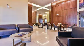 MG Flats & Residence - Image 4