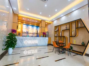 Chonpines Hotel Shenzhen Gongming Honghuashan Metro Station - Image 2