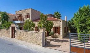 Asteri Villa - Traditional Elegant Villa - Image 5