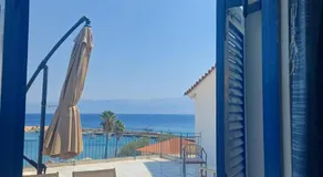 Total Blue Maisonette - Image 4