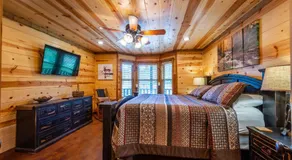 Silver Dollar Lodge - Image 2