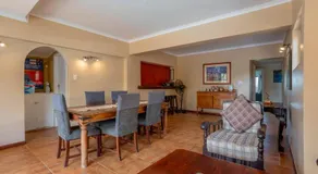Glenashley Beach Accommodation - B&B and Backpackers - Image 5