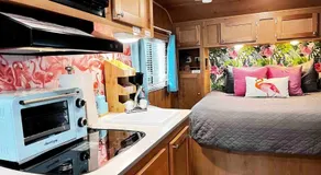 Vintage-Inspired Retro RV with Flamingo Theme Near Coast & Hiking Trails, El Cajon CA - Image 3