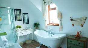 Cherrytree House B&B - Image 2