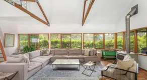 Kookaburra Hill, Kangaroo Valley - Image 3