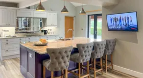 Lake View luxury home with Lake Ullswater view & 2 ground floor bedrooms ideal for 2 families - Image 4