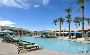 Harrah’s Ak-Chin - A Caesars Rewards Destination - Image 4