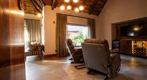Lapeng Guest Lodge - Image 4
