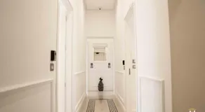 Museum Center Luxury - Image 2