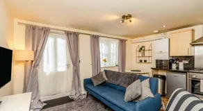 Town apartment - Image 2