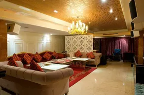 Jinding Hotel - Image 2