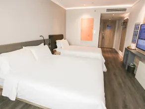 Hanting Premium Hotel Jinan Jiyang Jibei Park - Image 3