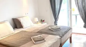 Hostal Villa Senese - Image 2