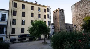 Galarza Suite - Image 5