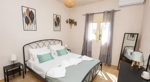 K&J House - Image 2