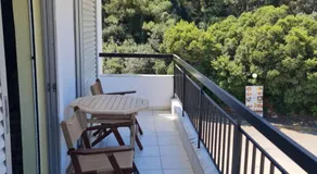 Beachfront Cozy House , 1 min walk to Beach , AC & Fast WiFi - Image 4