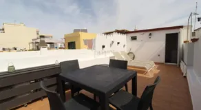 Townhouse with Rooftop Terrace in Olhão - Image 4