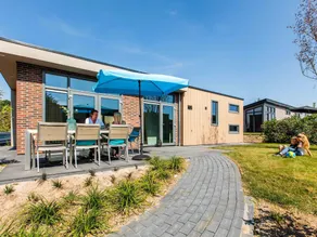 Luxurious chalet with sauna and jacuzzi, 5km from Valkenburg - Image 2
