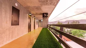B2 Phuket Boutique & Budget Hotel - Image 4