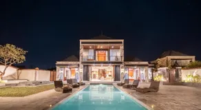 Aventus Beach Grandé Villa Gianyar - Image 4