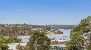 2BR Cronulla Water Views & Free Parking - Image 4