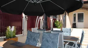 Hotel Corona - Image 2