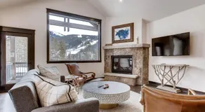 River Run Townhome RR42 - Image 2