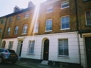 Dover Town Rooms - Short Lets & Serviced Accommodation - Dover - Image 2